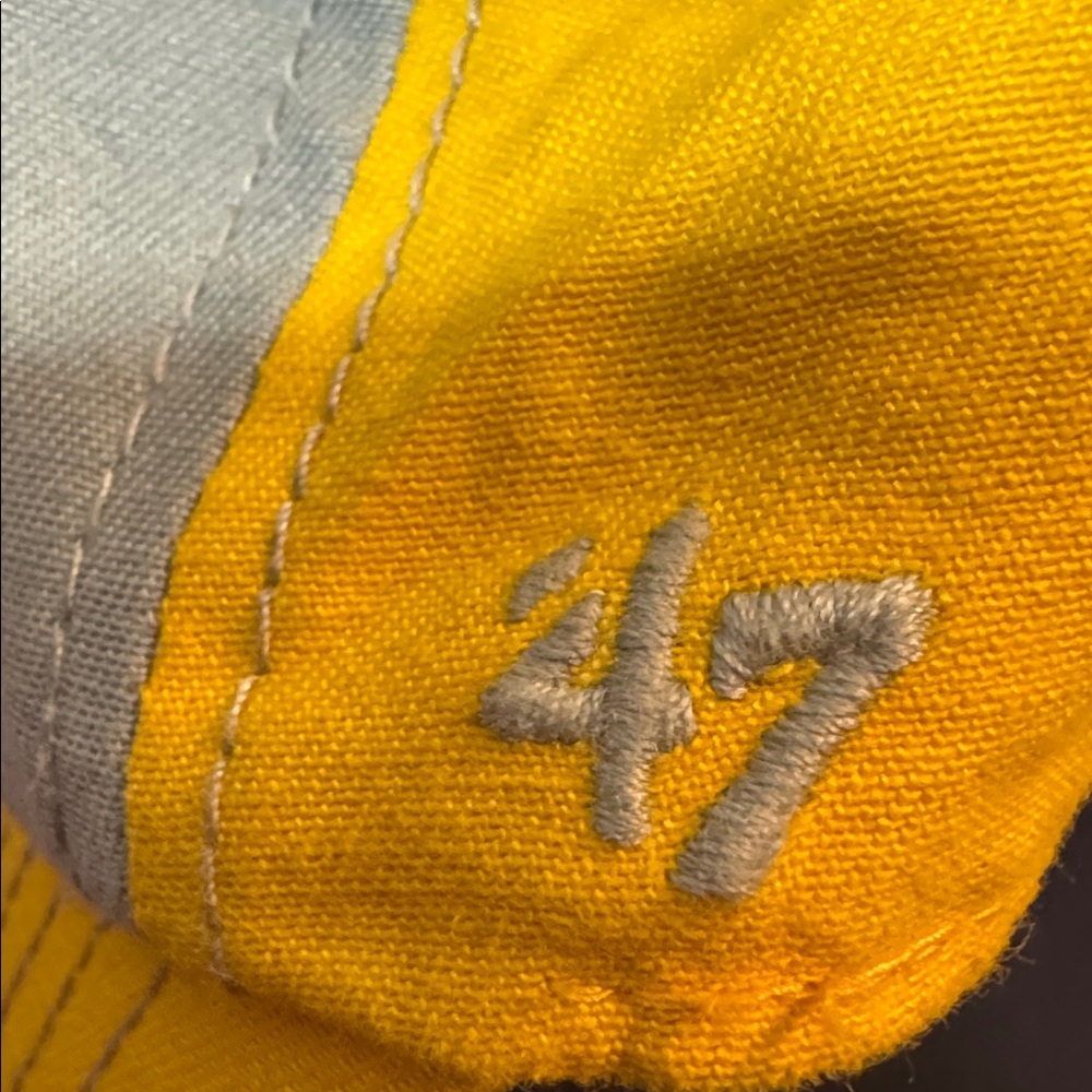 Iowa Hawkeyes baseball hat - Picture 6 of 6